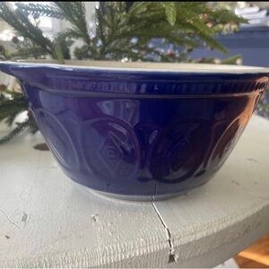 Deep Cobalt Blue Ceramic Serving Bowl WCL 
Great condition no chips 
9 1/2 in